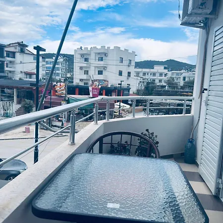 Apartment Sunflower Ksamil
